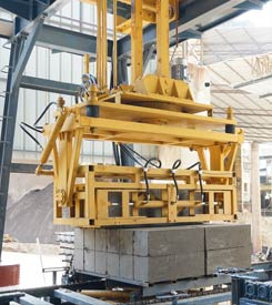 成(chéng)品碼垛設備